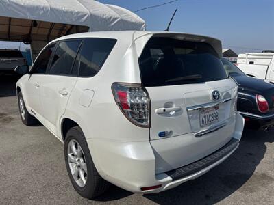 2012 Toyota RAV4 EV   - Photo 4 - North Hollywood, CA 91601