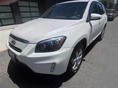 2012 Toyota RAV4 EV - Photo 18 - North Hollywood, CA 91601