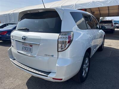 2012 Toyota RAV4 EV   - Photo 3 - North Hollywood, CA 91601