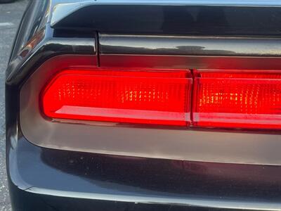 2012 Dodge Challenger R/T Plus   - Photo 12 - North Hollywood, CA 91601