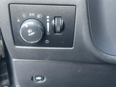 2012 Dodge Challenger R/T Plus   - Photo 26 - North Hollywood, CA 91601