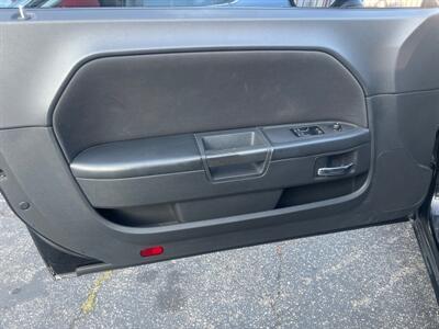 2012 Dodge Challenger R/T Plus   - Photo 36 - North Hollywood, CA 91601