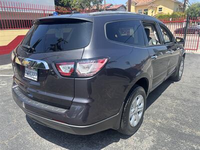 2017 Chevrolet Traverse LS - Photo 4 - North Hollywood, CA 91601