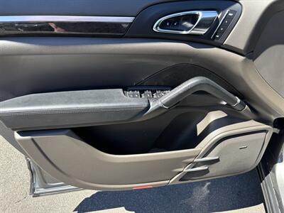 2016 Porsche Cayenne S - Photo 15 - North Hollywood, CA 91601