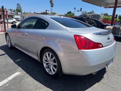 2014 INFINITI Q60 Coupe Journey   - Photo 5 - North Hollywood, CA 91601