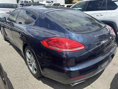2014 Porsche Panamera 4   - Photo 2 - North Hollywood, CA 91601