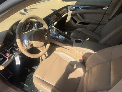 2014 Porsche Panamera 4 - Photo 17 - North Hollywood, CA 91601