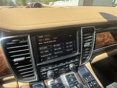 2014 Porsche Panamera 4 - Photo 18 - North Hollywood, CA 91601