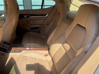 2014 Porsche Panamera 4 - Photo 14 - North Hollywood, CA 91601