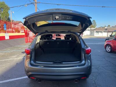 2014 INFINITI QX70   - Photo 48 - North Hollywood, CA 91601