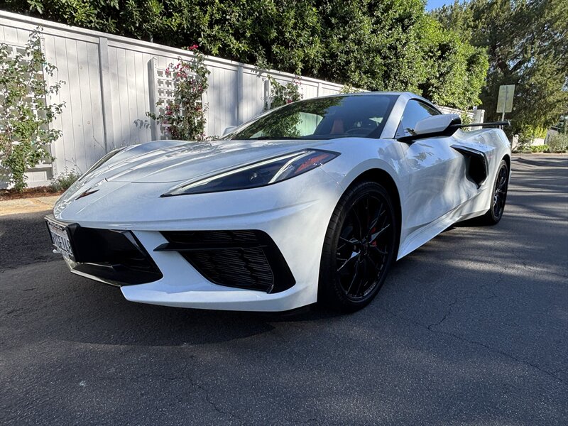 2026 Chevrolet Corvette STINGRAY   - Photo 1 - North Hollywood, CA 91601