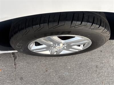 2011 Chevrolet Impala LT - Photo 12 - North Hollywood, CA 91601