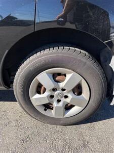 2010 Nissan Rogue S   - Photo 5 - North Hollywood, CA 91601
