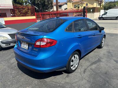 2013 Ford Fiesta SE   - Photo 6 - North Hollywood, CA 91601