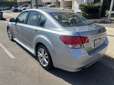 2013 Subaru Legacy 2.5i Premium - Photo 2 - North Hollywood, CA 91601