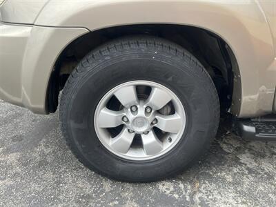 2008 Toyota 4Runner SR5 - Photo 52 - North Hollywood, CA 91601
