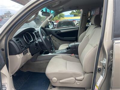 2008 Toyota 4Runner SR5 - Photo 11 - North Hollywood, CA 91601