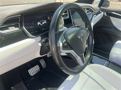 2016 Tesla Model X 90D - Photo 34 - North Hollywood, CA 91601