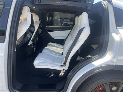 2016 Tesla Model X 90D - Photo 27 - North Hollywood, CA 91601