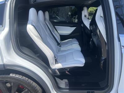 2016 Tesla Model X 90D - Photo 24 - North Hollywood, CA 91601