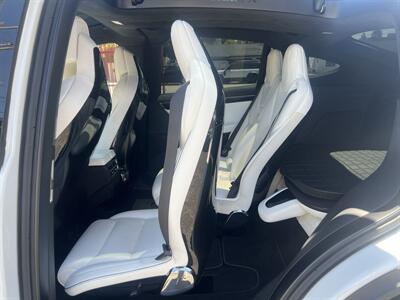 2016 Tesla Model X 90D - Photo 29 - North Hollywood, CA 91601
