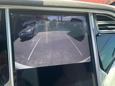 2016 Tesla Model X 90D - Photo 38 - North Hollywood, CA 91601