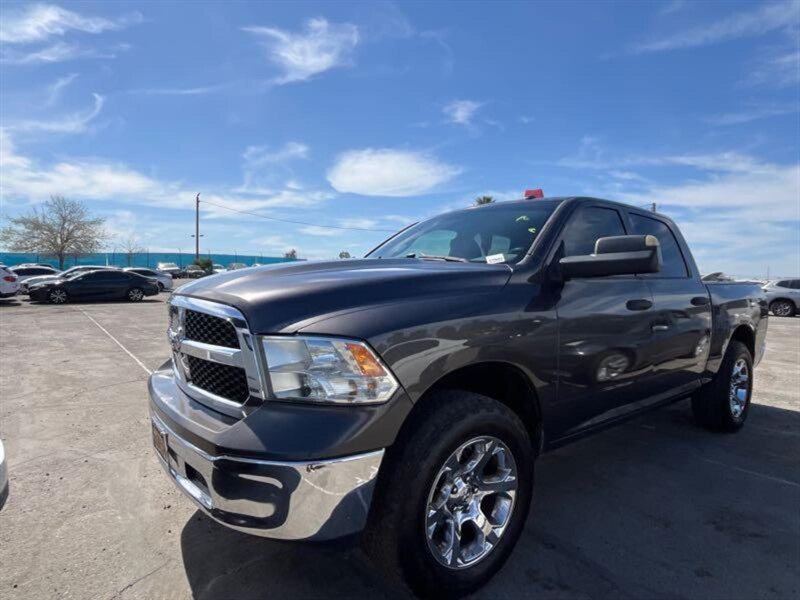 2016 RAM 1500 Express Fleet   - Photo 1 - North Hollywood, CA 91601