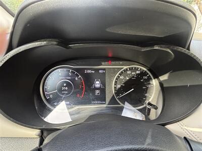 2020 Nissan Versa SV   - Photo 14 - North Hollywood, CA 91601