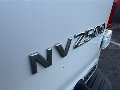 2016 Nissan NV 2500 HD SV - Photo 23 - North Hollywood, CA 91601