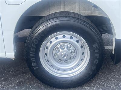 2016 Nissan NV 2500 HD SV - Photo 31 - North Hollywood, CA 91601