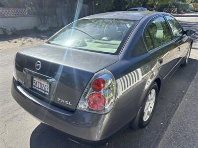 2005 Nissan Altima 2.5 SL - Photo 5 - North Hollywood, CA 91601