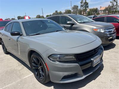 2018 Dodge Charger SXT Plus   - Photo 2 - North Hollywood, CA 91601