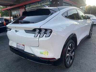 2022 Ford Mustang Mach-E Premium - Photo 8 - North Hollywood, CA 91601