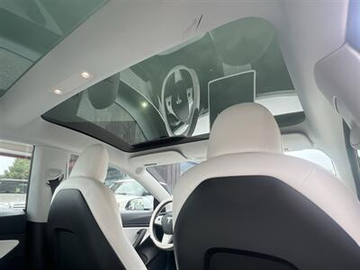 2021 Tesla Model 3 Standard Range Plus - Photo 23 - North Hollywood, CA 91601
