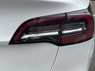 2021 Tesla Model 3 Standard Range Plus - Photo 13 - North Hollywood, CA 91601