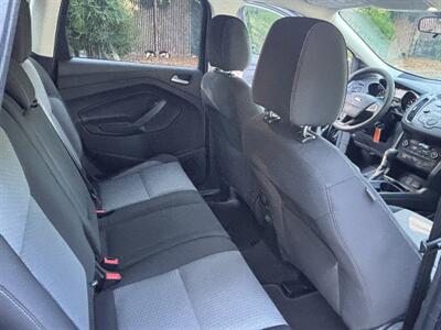 2017 Ford Escape SE - Photo 21 - North Hollywood, CA 91601