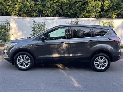 2017 Ford Escape SE - Photo 10 - North Hollywood, CA 91601