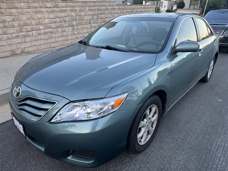 2010 Toyota Camry LE  