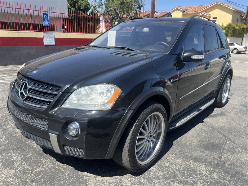 2007 Mercedes-Benz ML 63 AMG  
