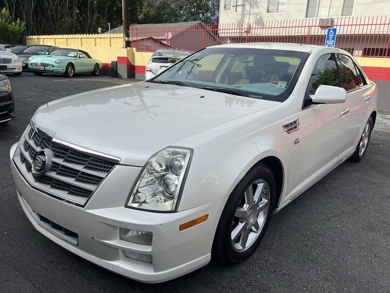 2008 Cadillac STS Base's photo