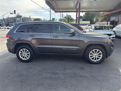 2015 Jeep Grand Cherokee Laredo   - Photo 2 - North Hollywood, CA 91601