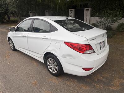 2014 Hyundai ACCENT L   - Photo 7 - North Hollywood, CA 91601