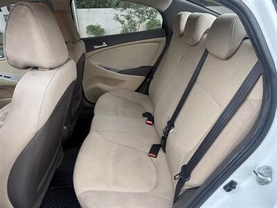 2014 Hyundai ACCENT L   - Photo 10 - North Hollywood, CA 91601