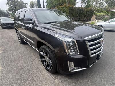 2017 Cadillac Escalade Premium Luxury - Photo 9 - North Hollywood, CA 91601