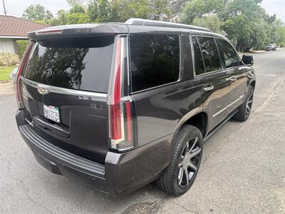 2017 Cadillac Escalade Premium Luxury - Photo 5 - North Hollywood, CA 91601