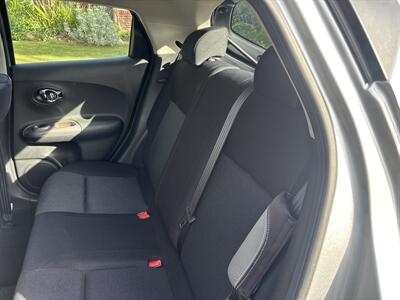 2011 Nissan JUKE S   - Photo 12 - North Hollywood, CA 91601