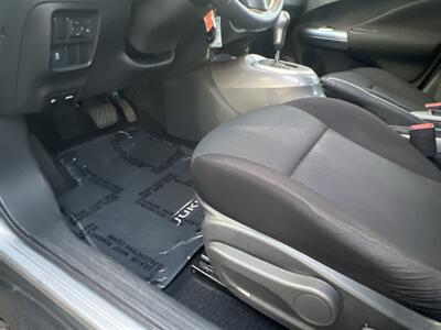 2011 Nissan JUKE S   - Photo 17 - North Hollywood, CA 91601