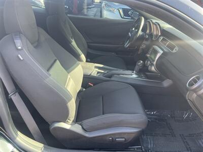 2015 Chevrolet Camaro LT - Photo 19 - North Hollywood, CA 91601
