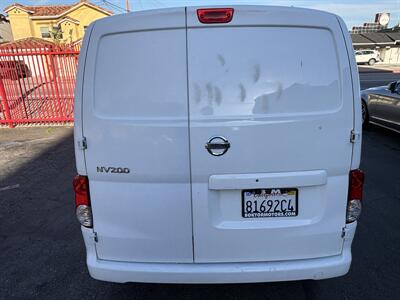 2017 Nissan NV200 SV   - Photo 5 - North Hollywood, CA 91601
