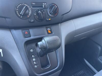 2017 Nissan NV200 SV   - Photo 10 - North Hollywood, CA 91601